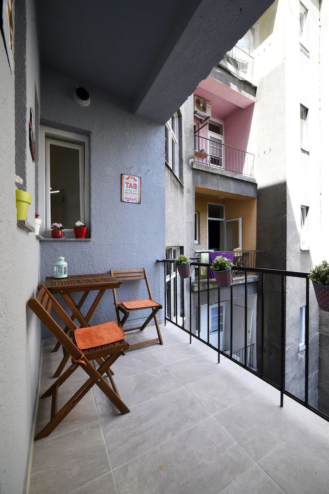 Apartments Sunny & Dux