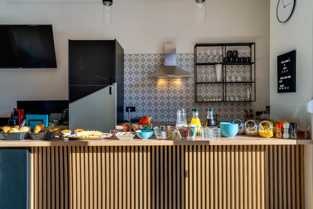 Bed & Breakfast Sky City Center