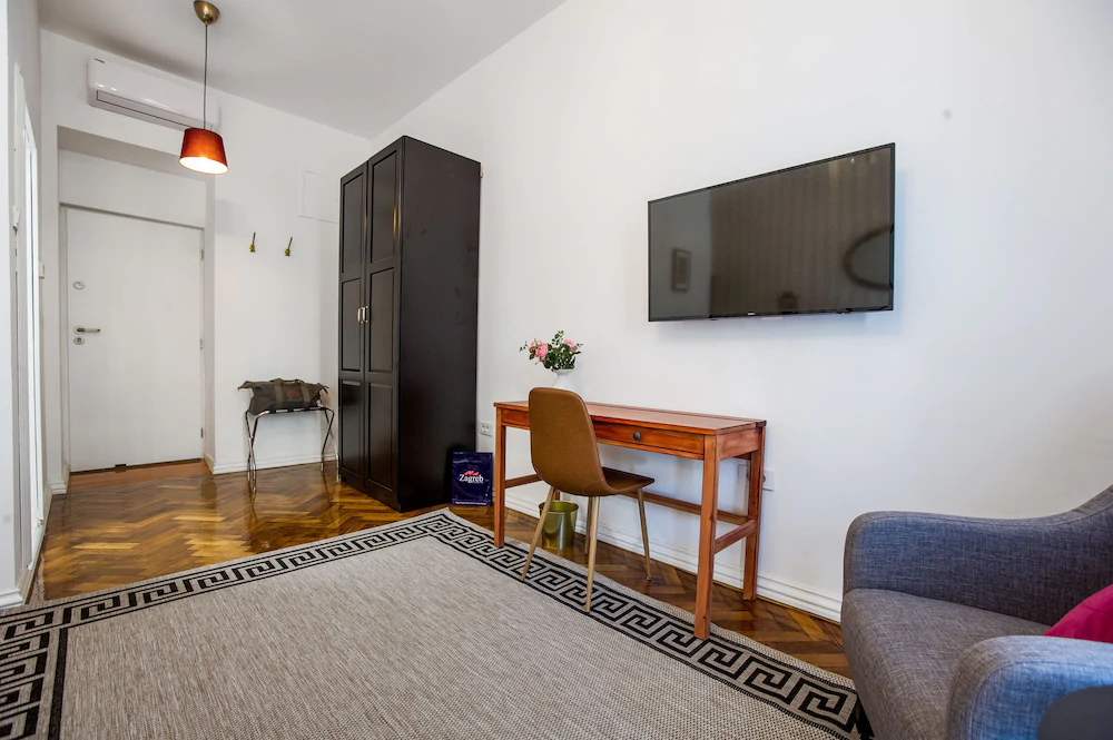 Crown Rooms