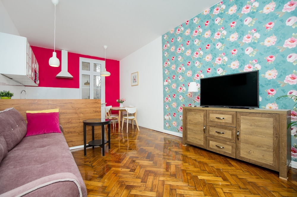 Crown Rooms
