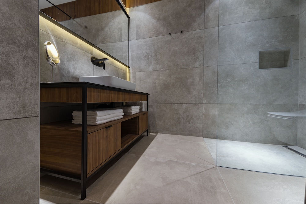 Dezman Luxury Apartments