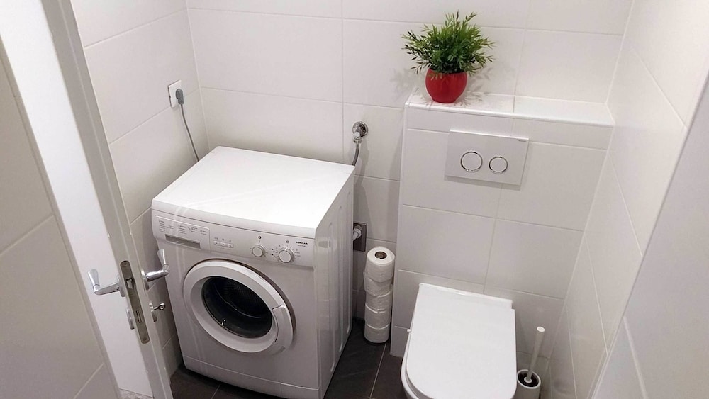 Donos Apartments