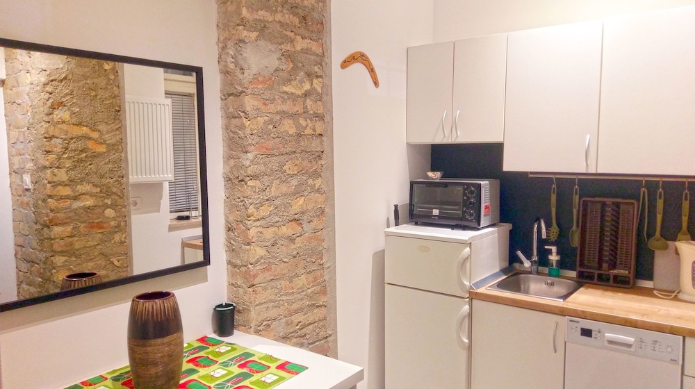 Donos Apartments