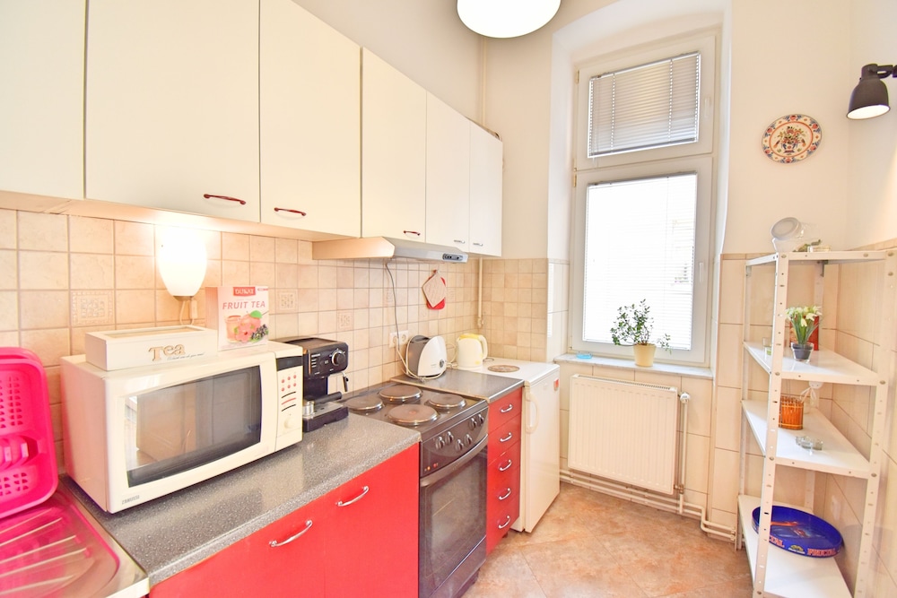 Donos Apartments