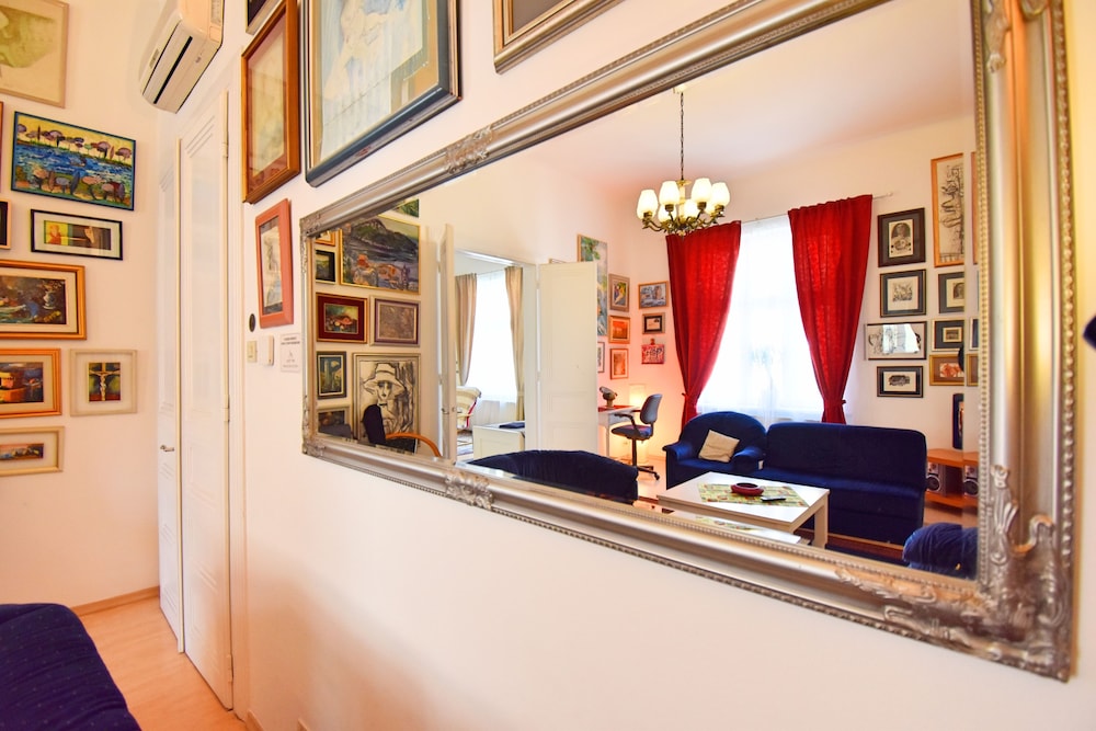 Donos Apartments