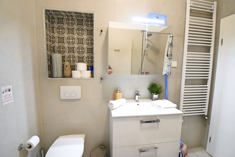 Donos Apartments