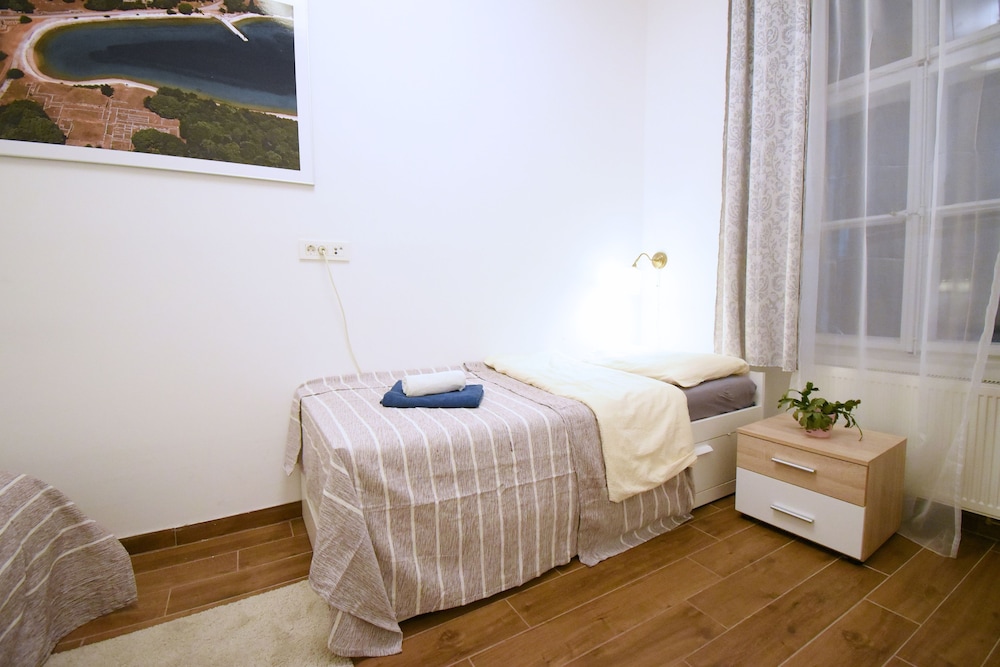 Donos Apartments