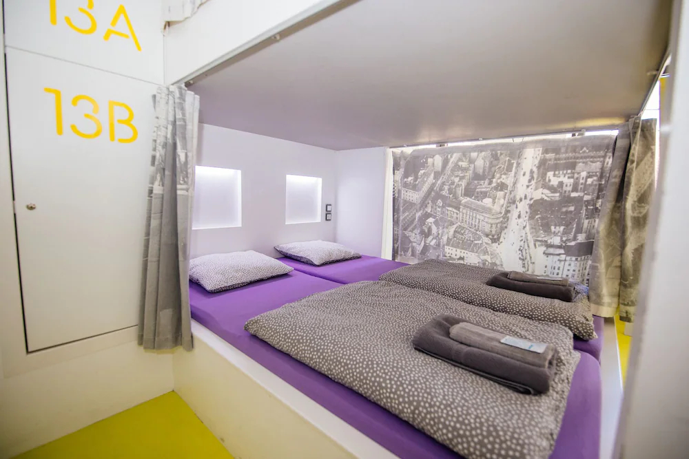 Hostel 63