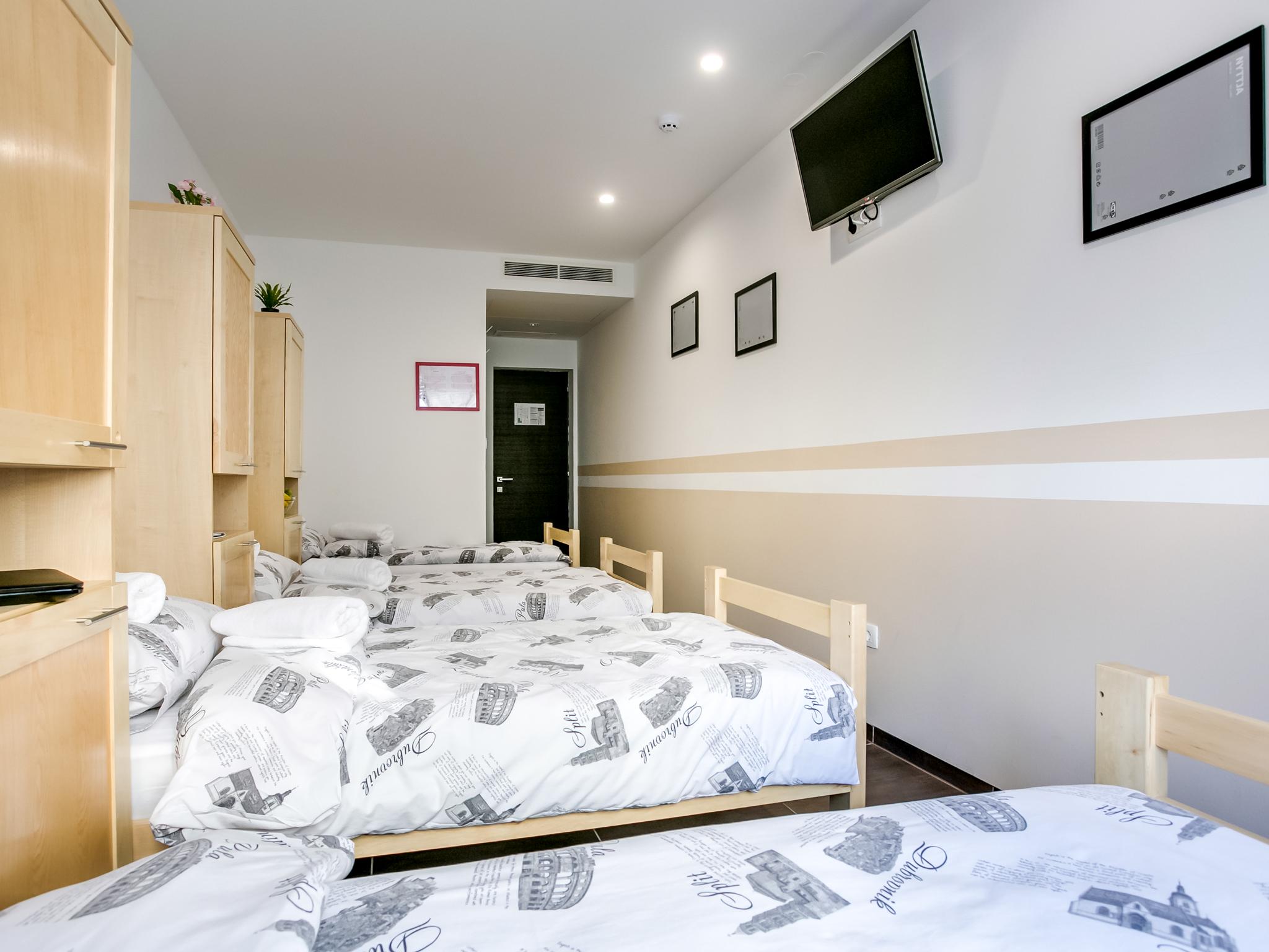 Hostel Moving