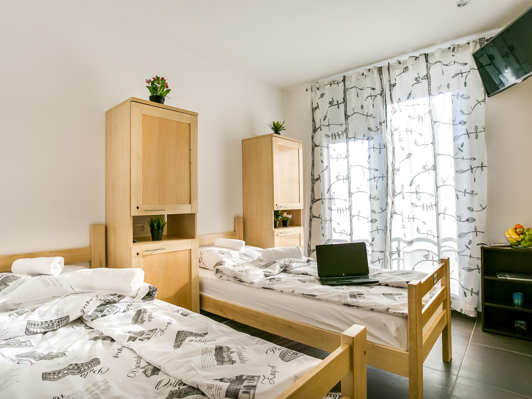 Hostel Moving