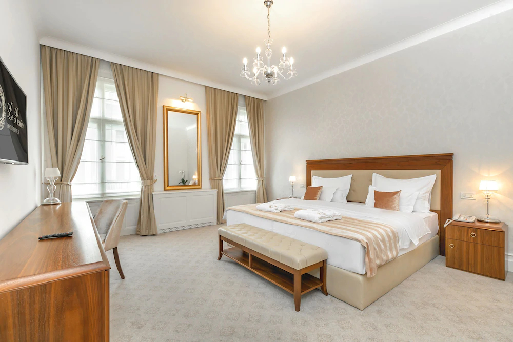 Hotel Le Premier