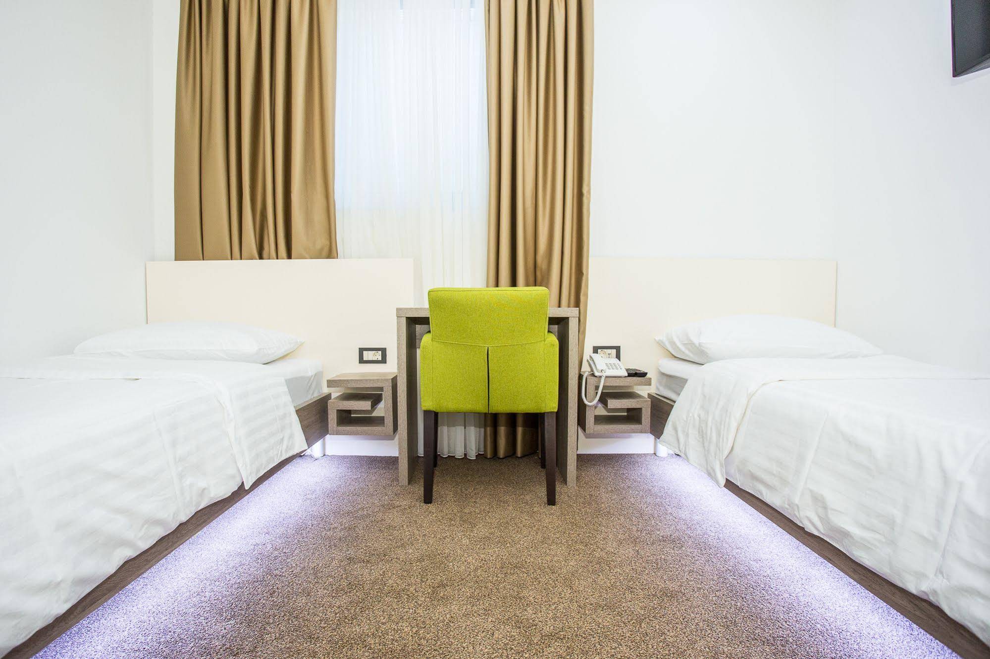 Hotel National