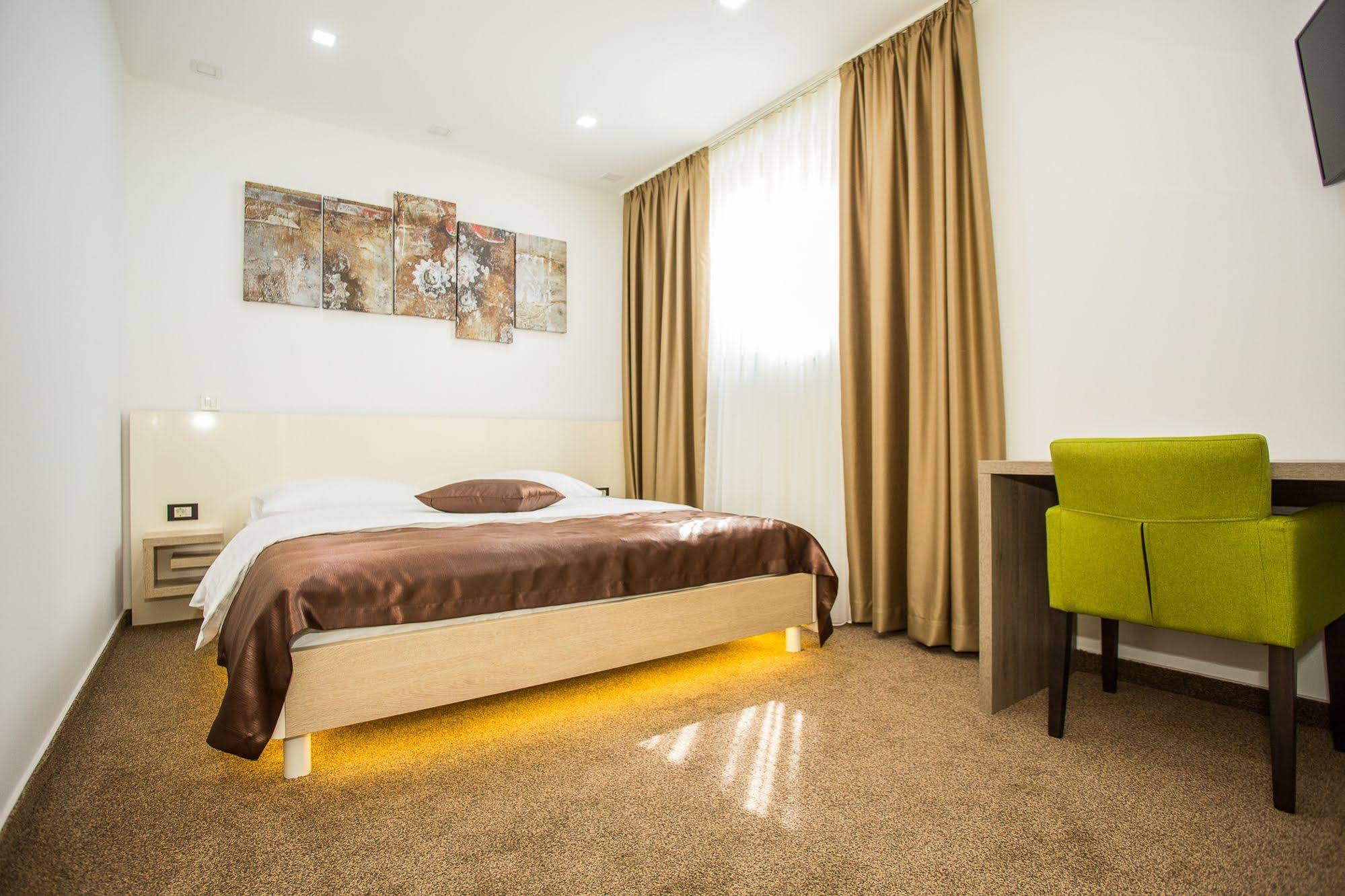 Hotel National