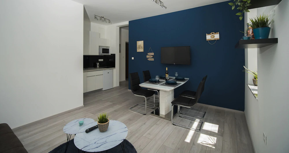 Kruc Apartments