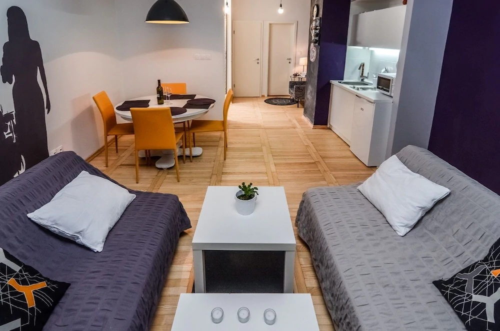 Kruc Apartments