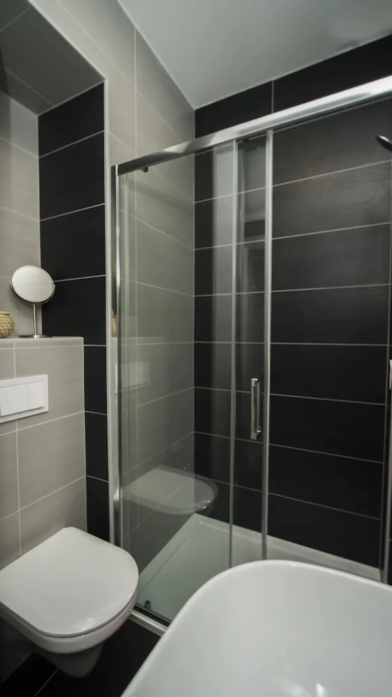 Kruc Apartments