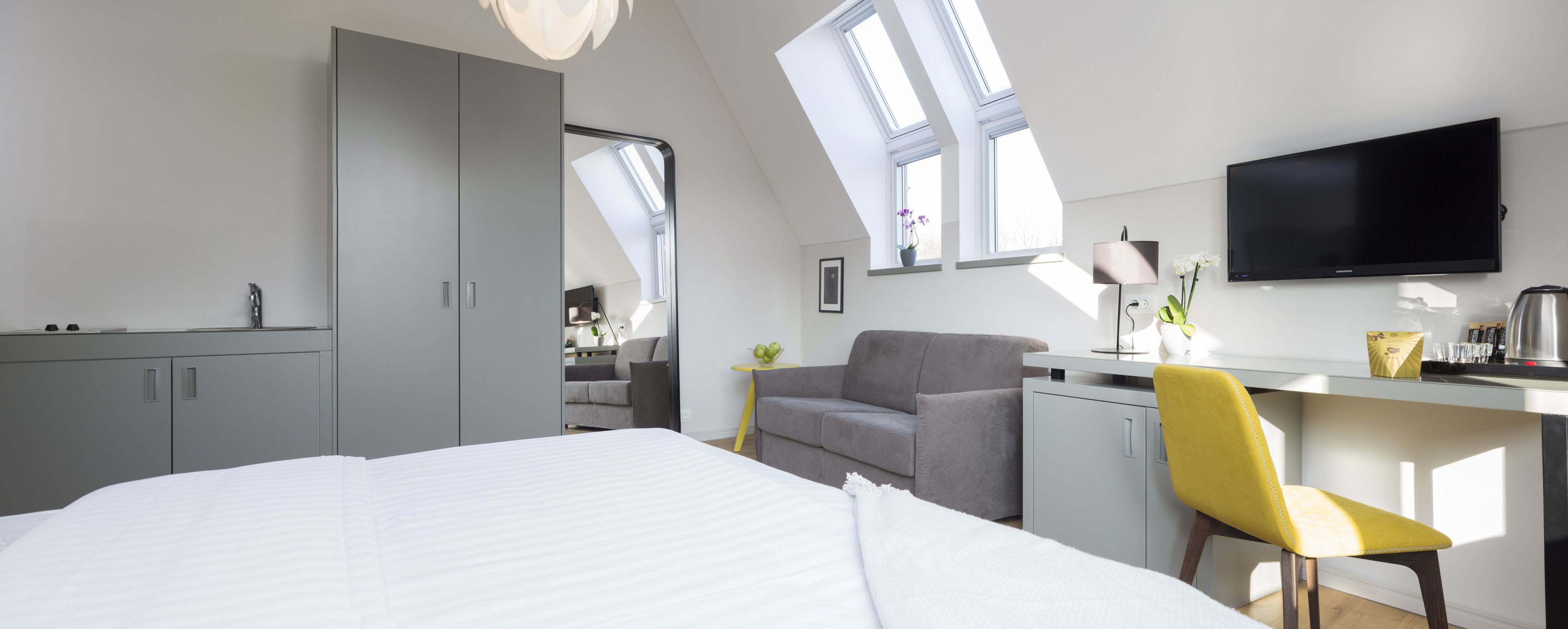 Livris Hotel