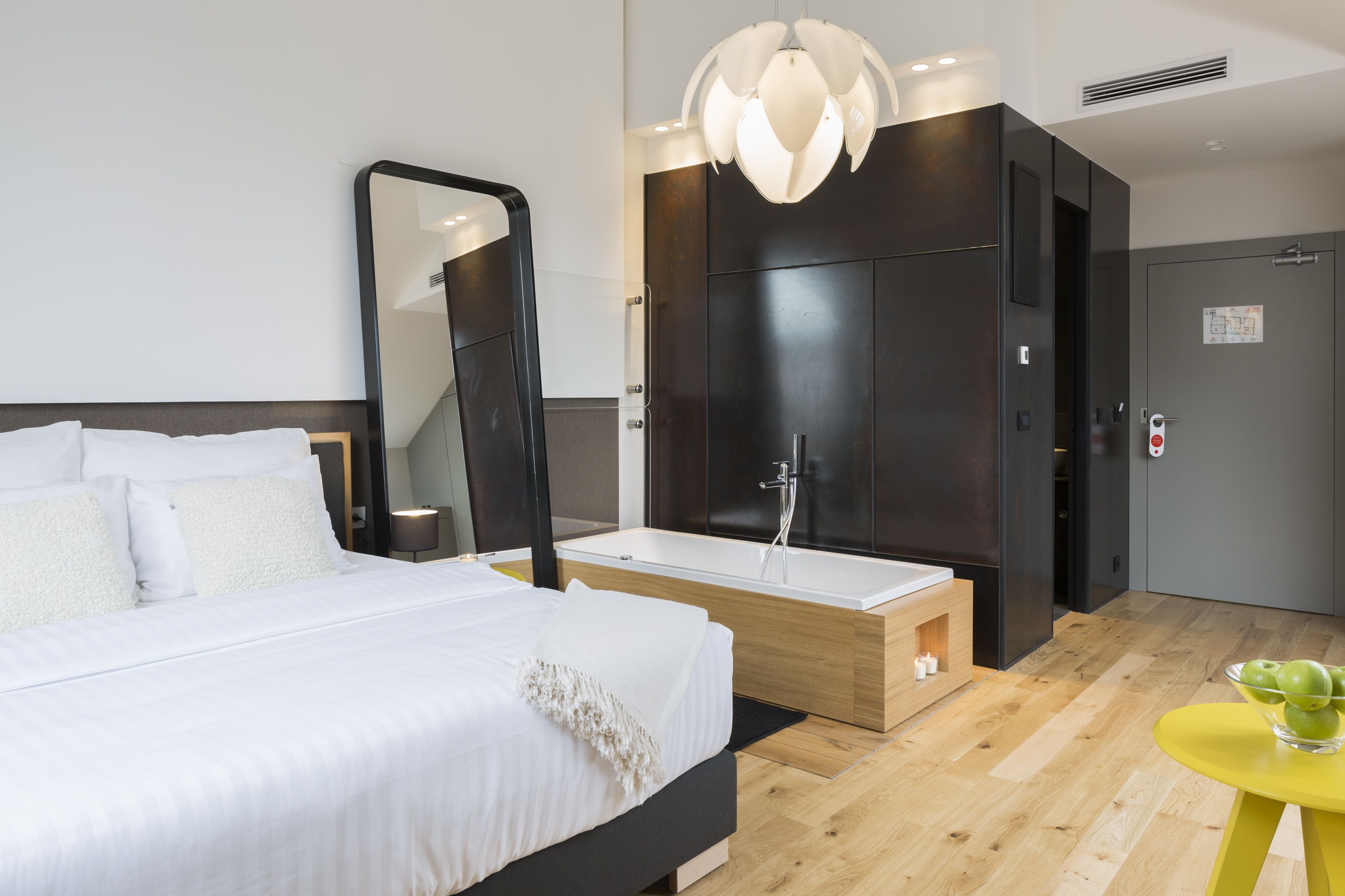Livris Hotel