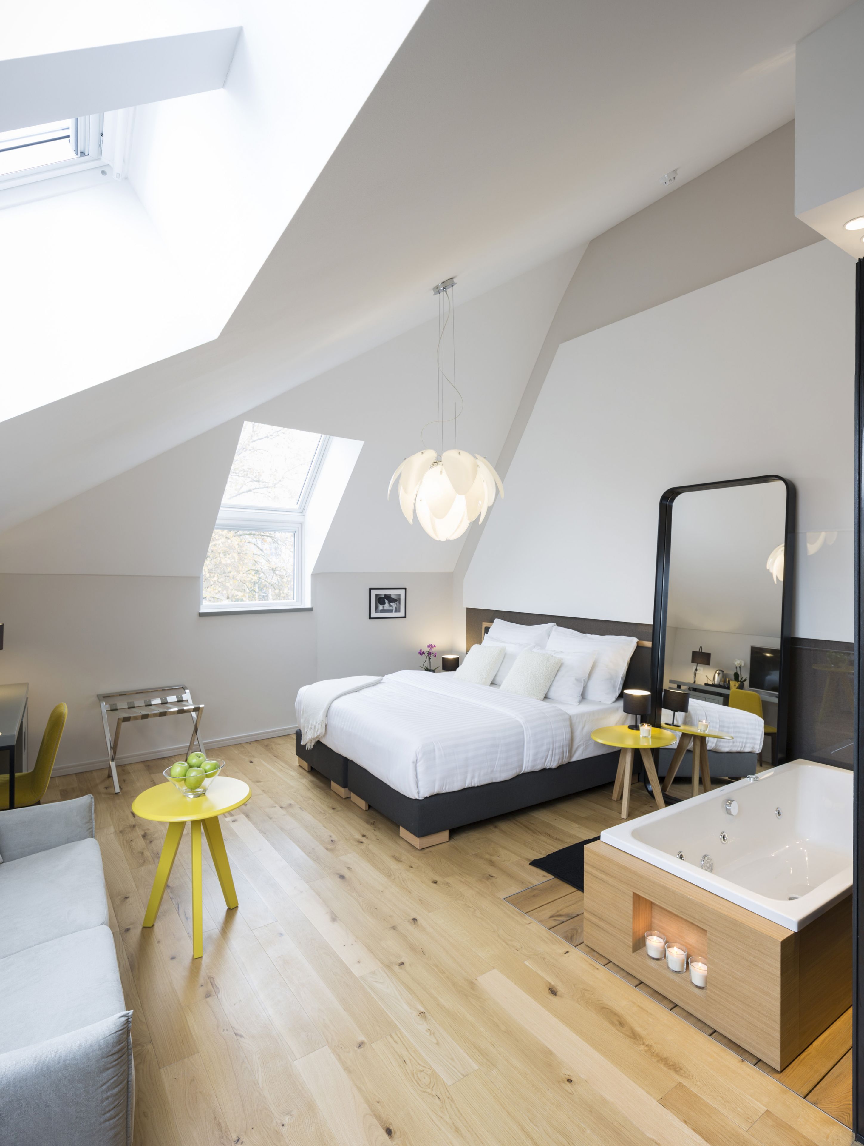 Livris Hotel