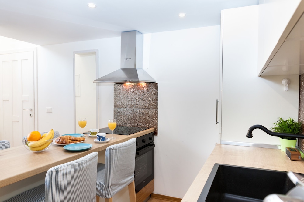 LOOX Serviced Apartments Zagreb Palmoticeva Street