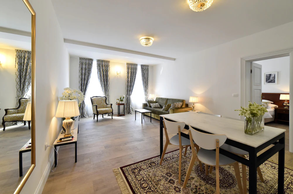 Mandusa Heritage Apartments