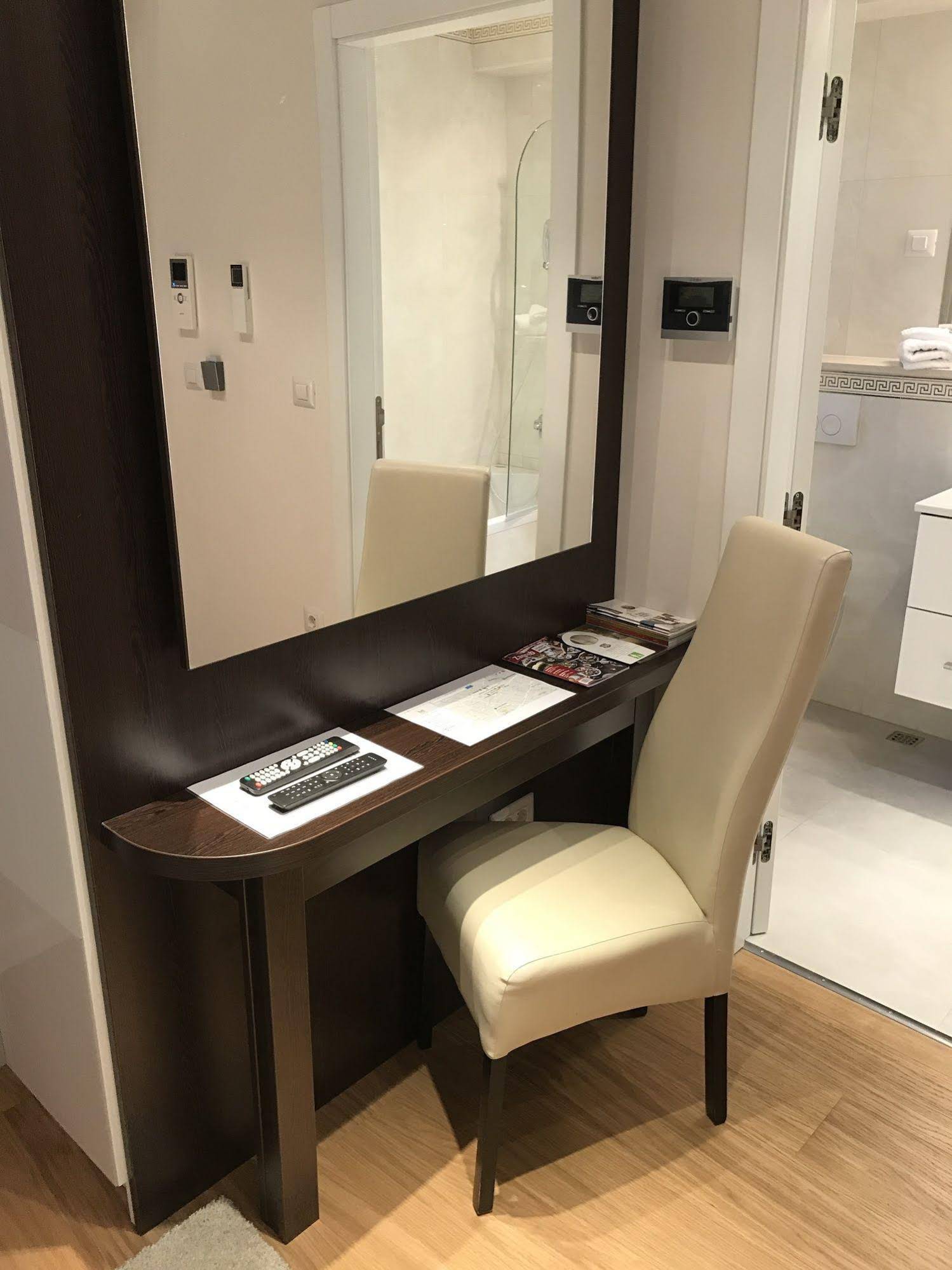 Madison Luxury Apartments & Rooms