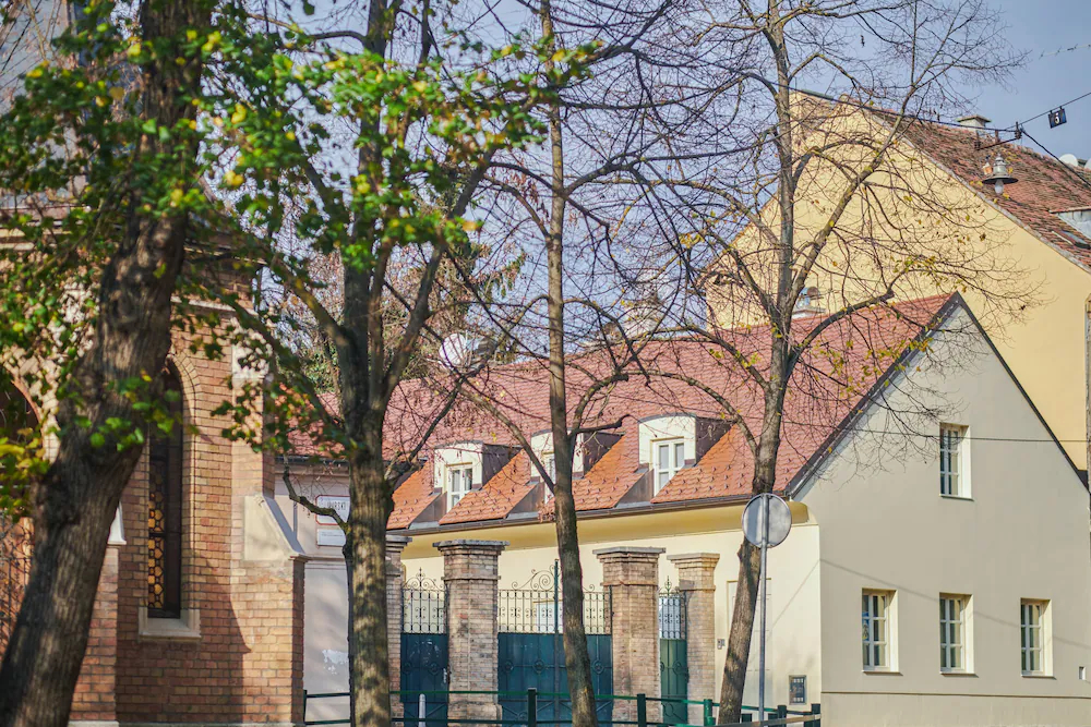 Paon Boutique Apartments