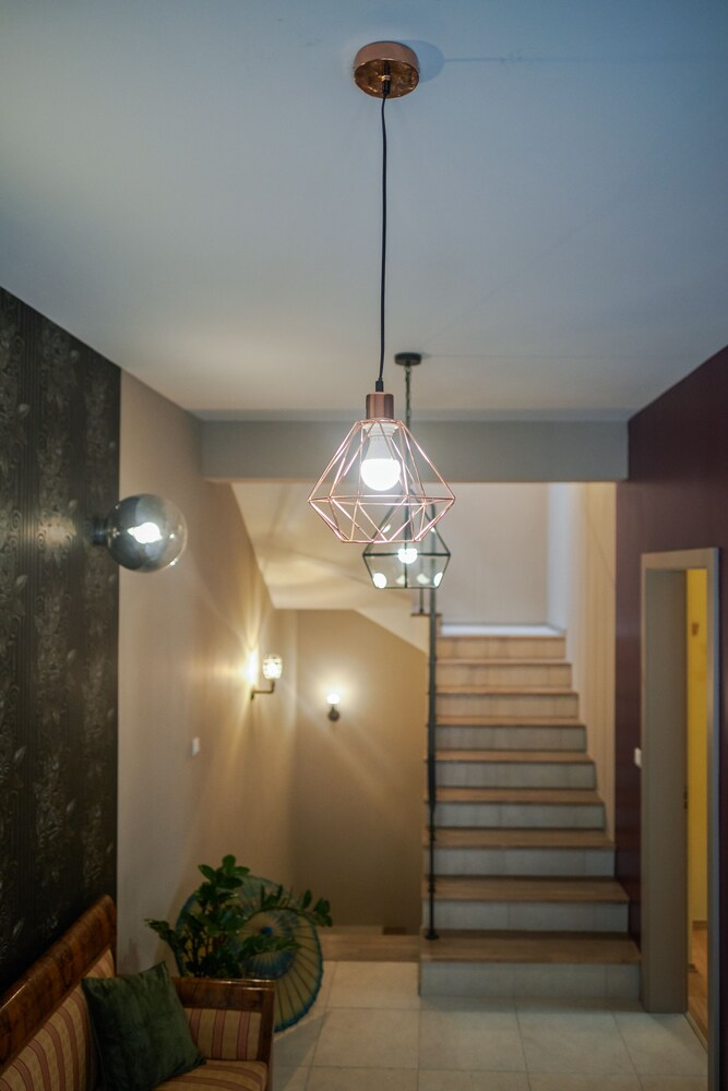 Paon Boutique Apartments