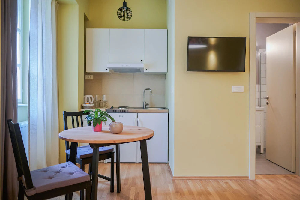 Paon Boutique Apartments