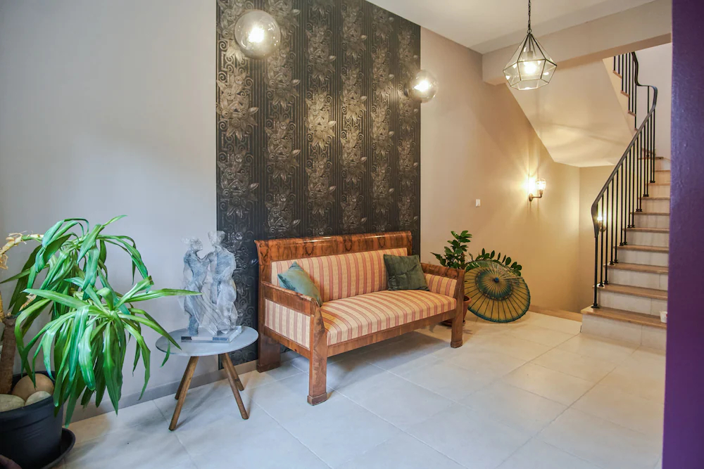 Paon Boutique Apartments