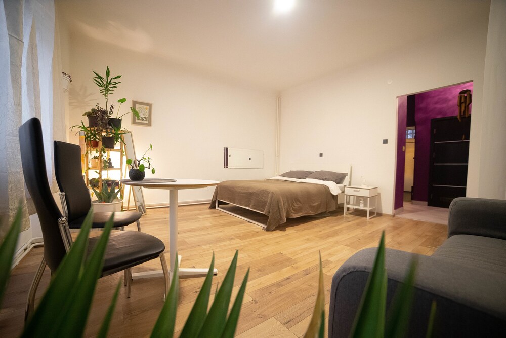 Robinson Safari Apartments