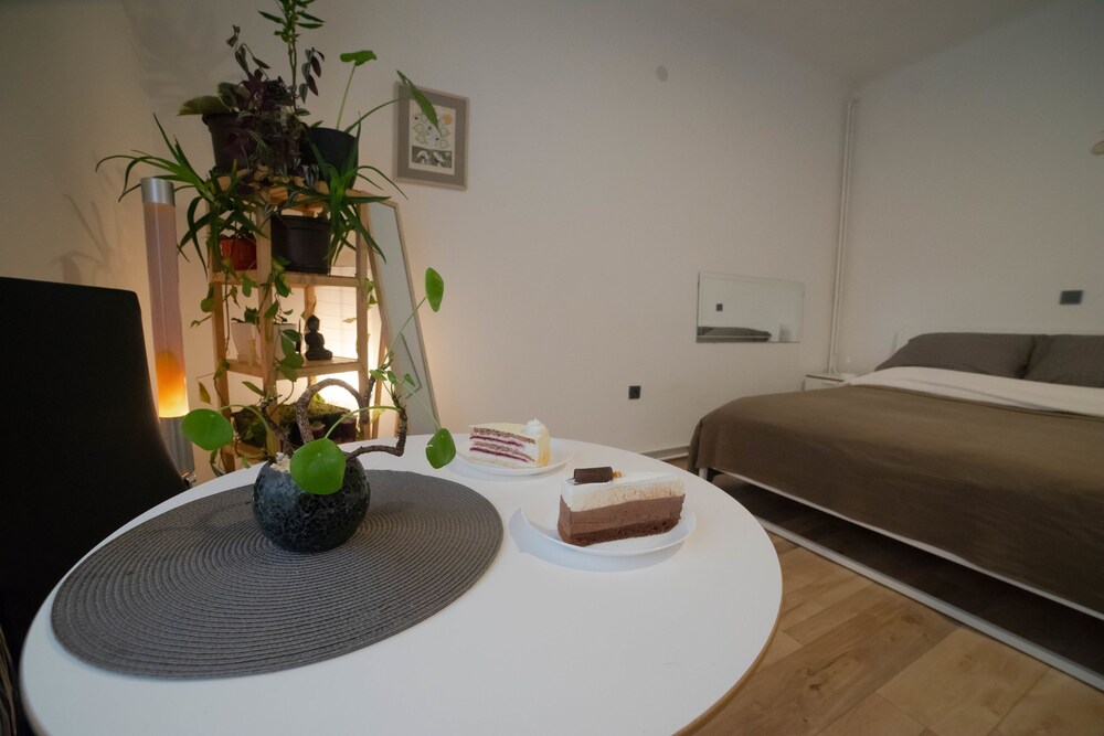 Robinson Safari Apartments