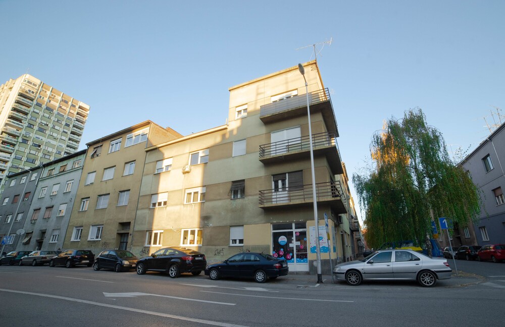 Robinson Safari Apartments