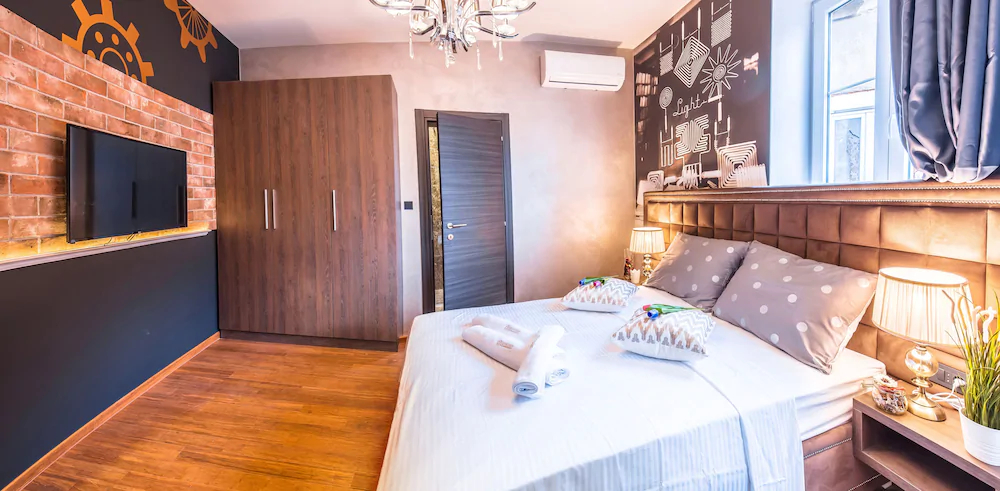 Seven Stars Accommodation
