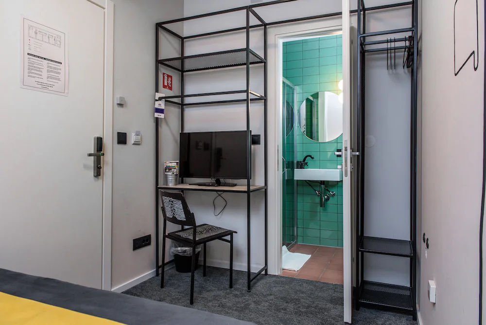 Swanky Mint Hostel