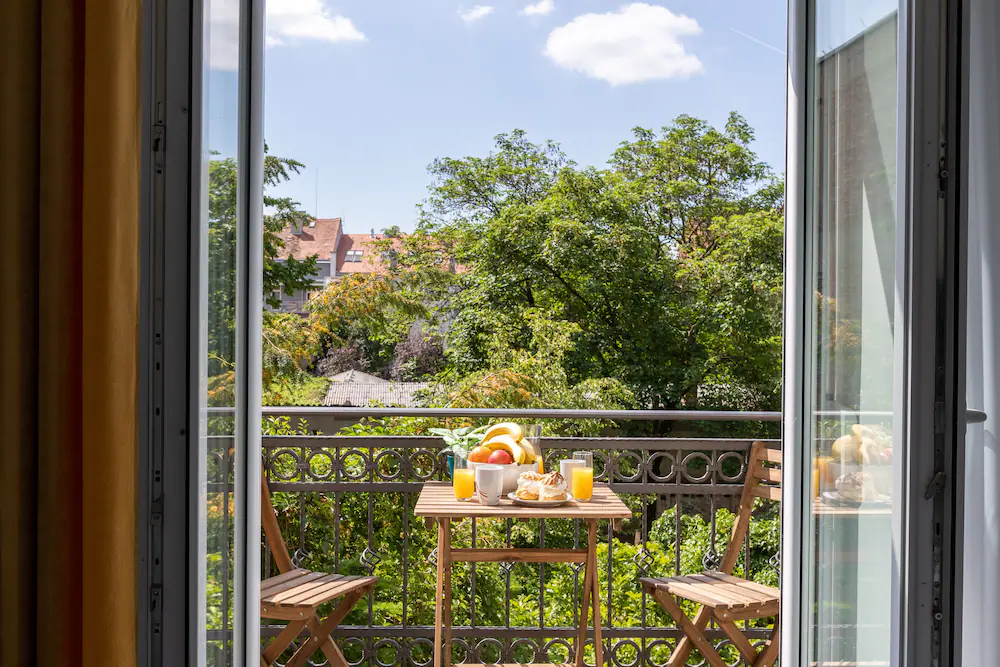 Tesla Boutique Apartments