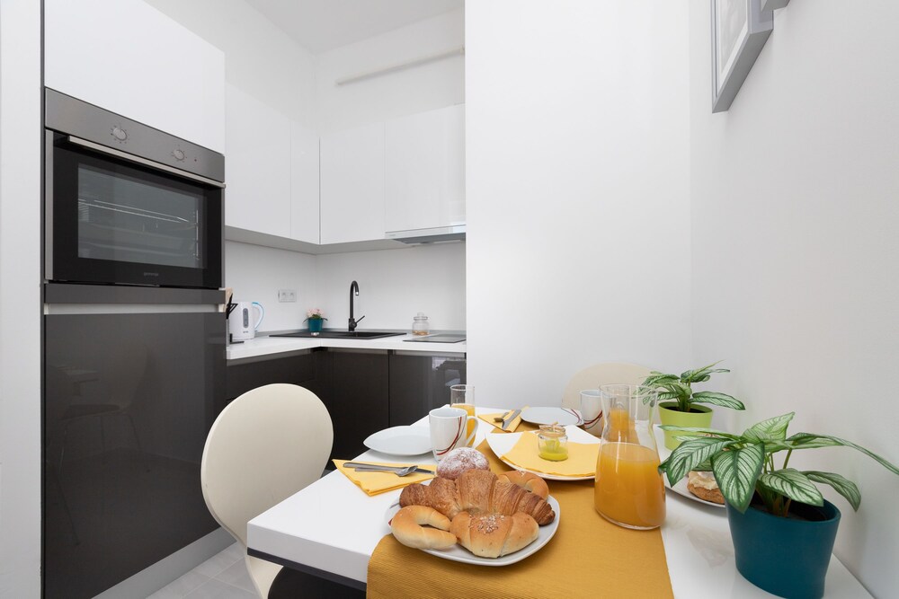 Tesla Boutique Apartments