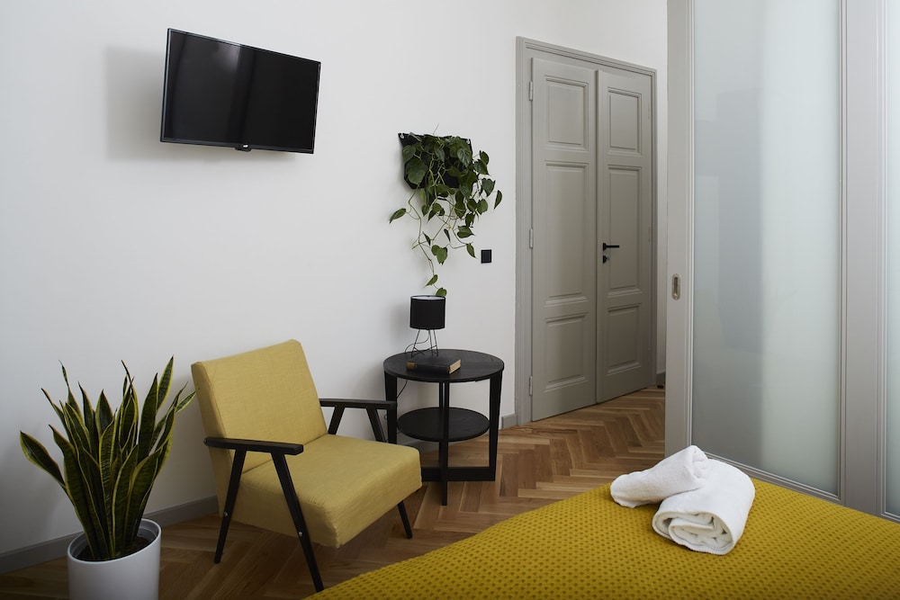 Zest And Nest Boutique Apartments