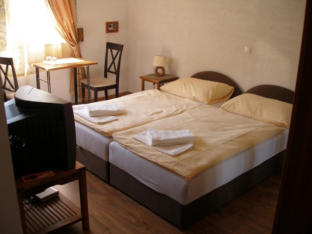 Villa & Restaurant Sedra