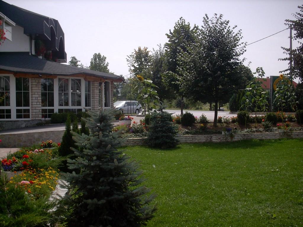 Villa & Restaurant Sedra
