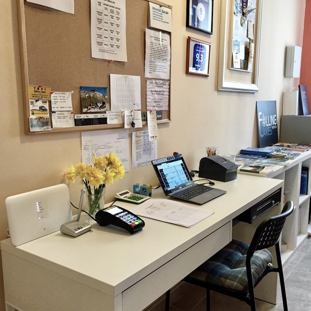 Falling Lakes Hostel