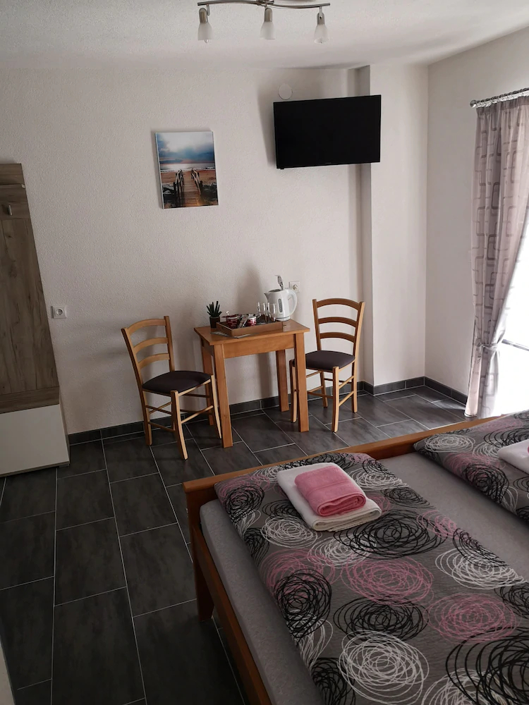House Karakas