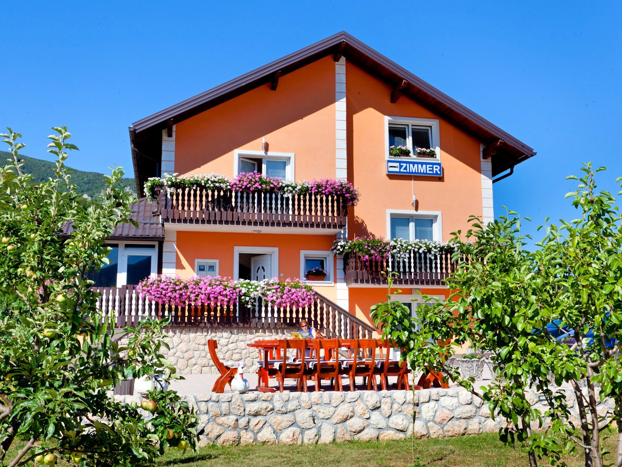 Pension House Perisic