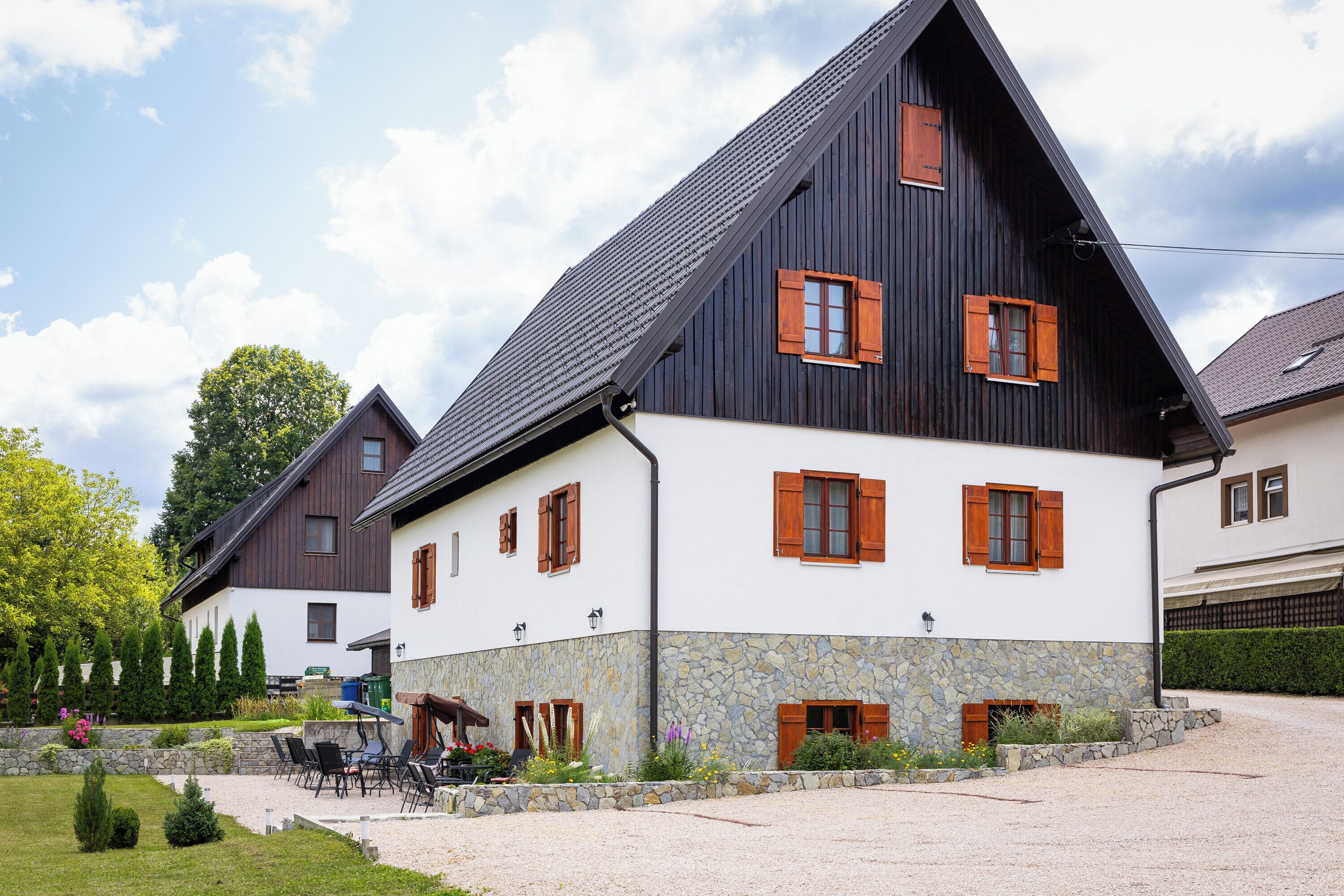 Green lakes house 2
