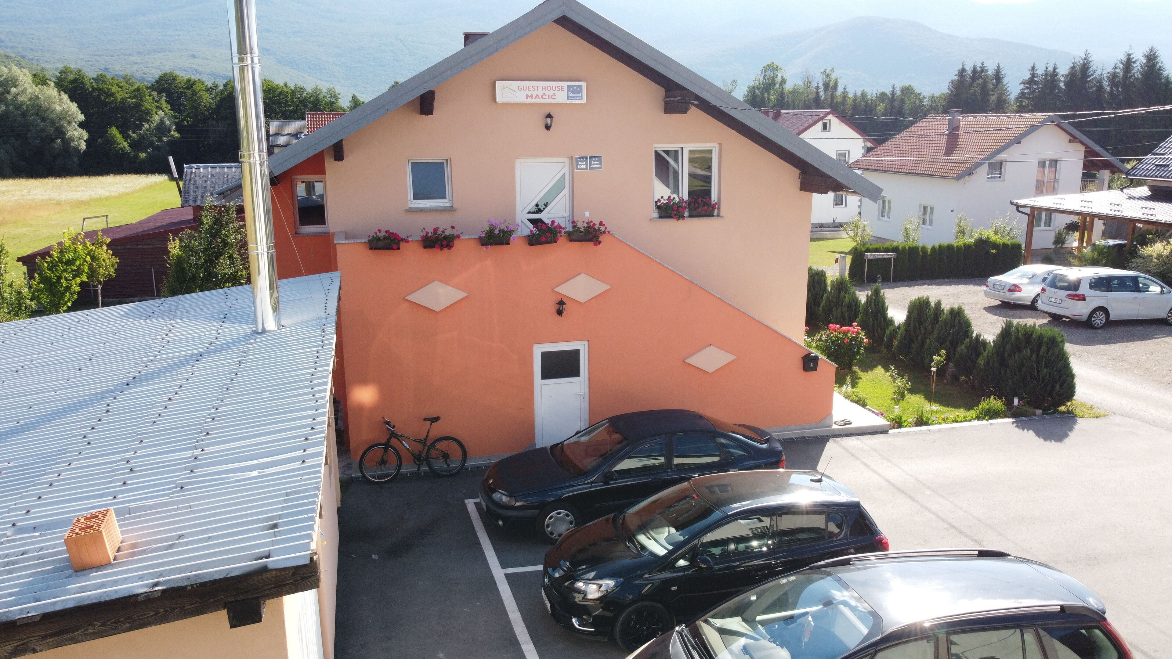 Guest House Macic