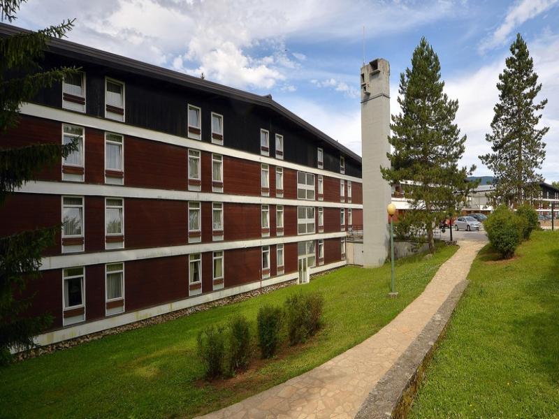 Hotel Jezero