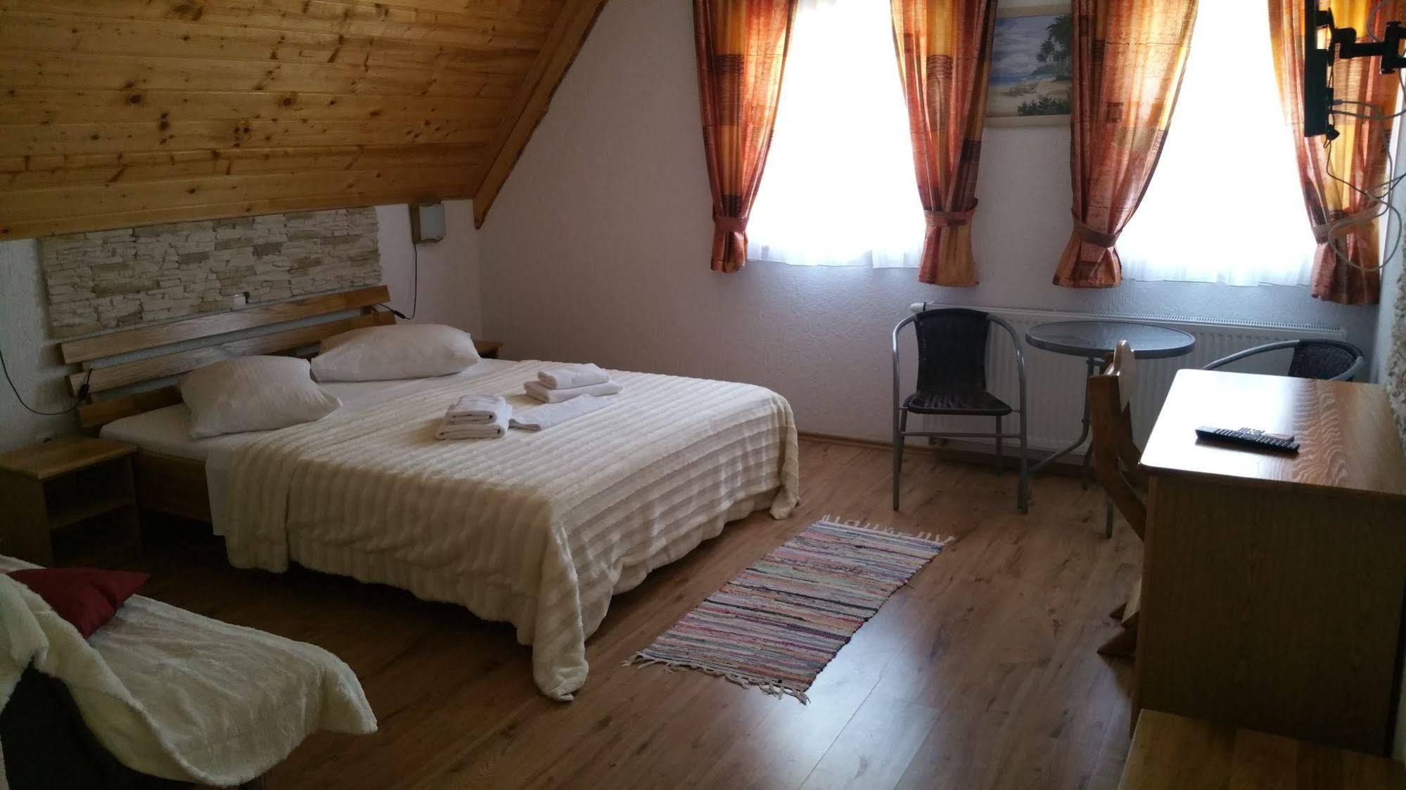 Pansion House Prijeboj