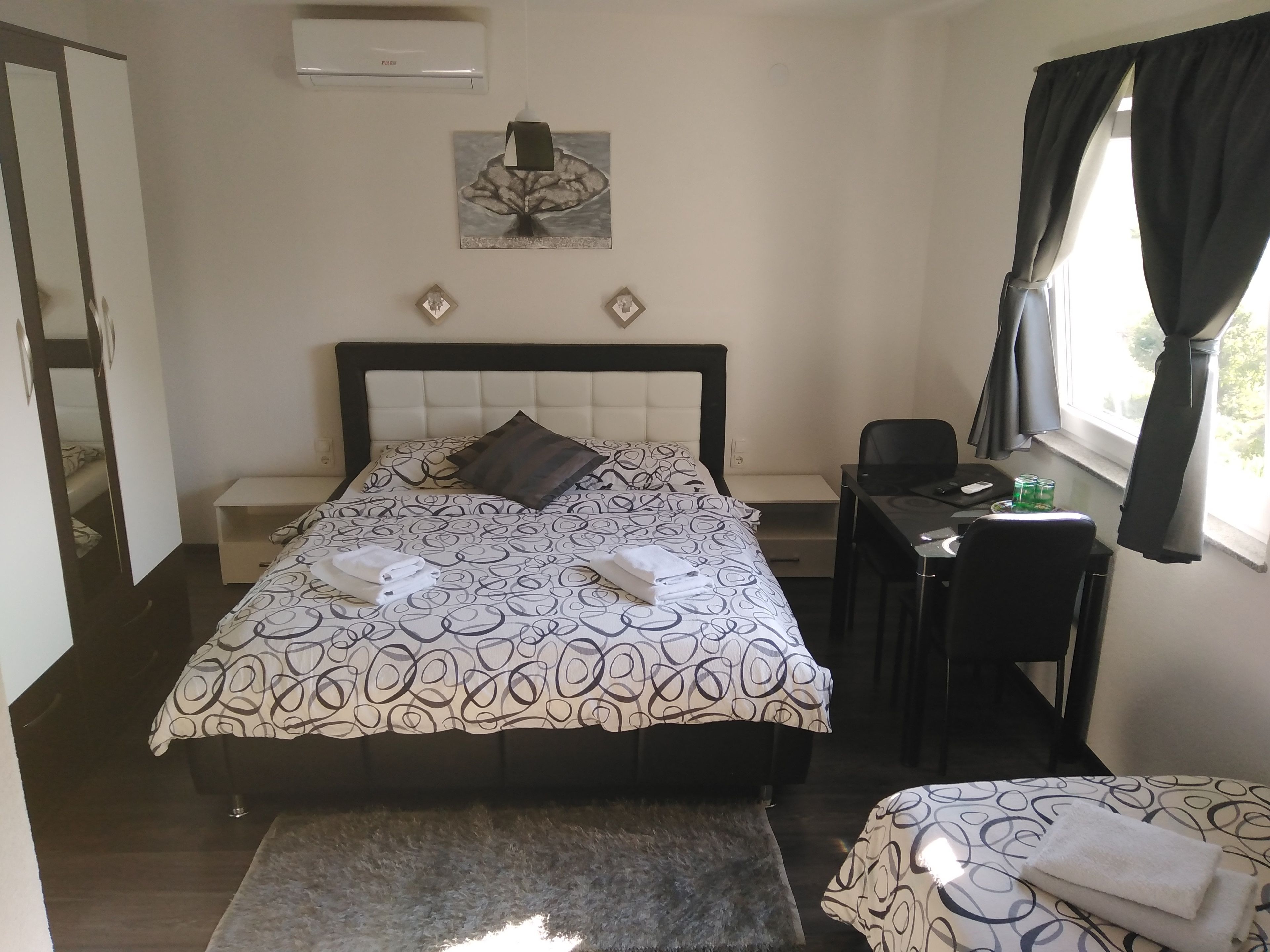 Guest House First Stop