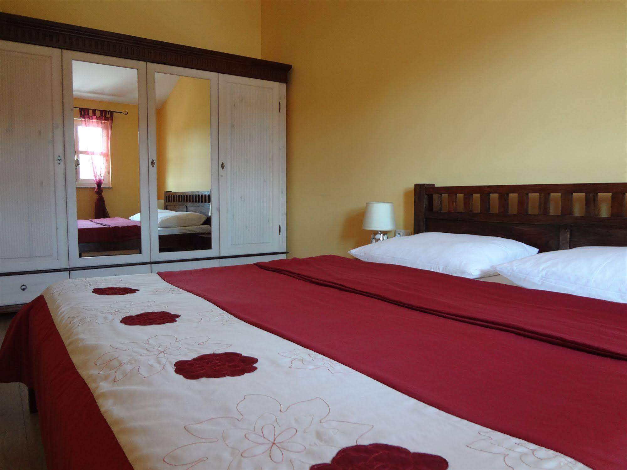 Pool Apartments Plitvice Lakes