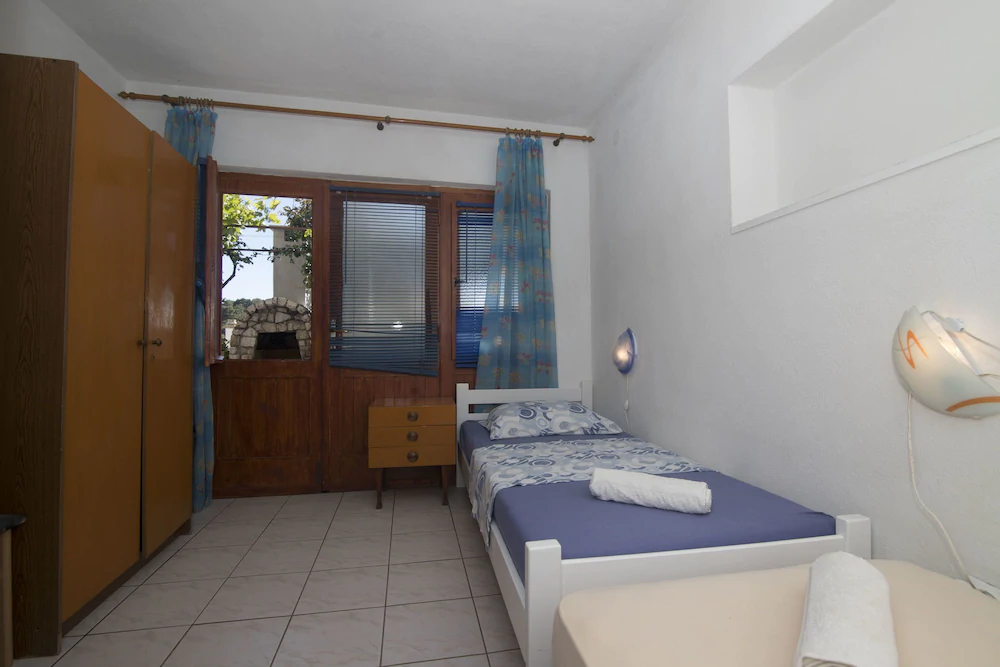 Apartments and Rooms Nikol